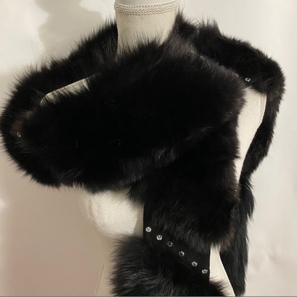 Vintage Couture • REAL Black Fox Fur Stole / Scarf - Picture 3 of 8